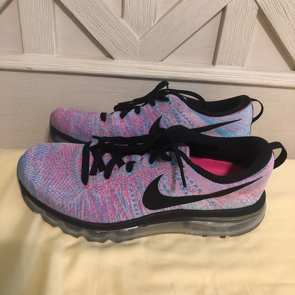 Nike Fitsole 2 Pink/Purple/Blue Knit Size 9